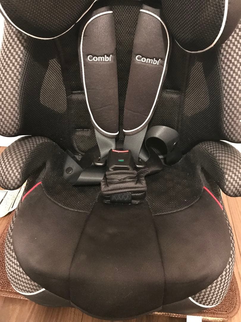 Combi joytrip ジョイトリップGC ジュニアシート エッグショック