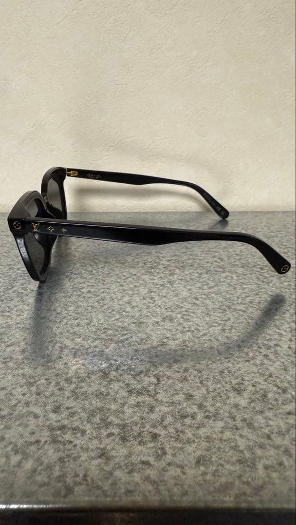 値下げ可　LOUIS VUITTON サングラス