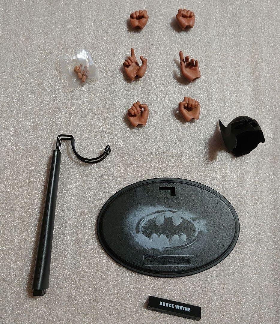 最終値下げ ホットトイズ ブルース・ウェイン 1/6 フィギュア