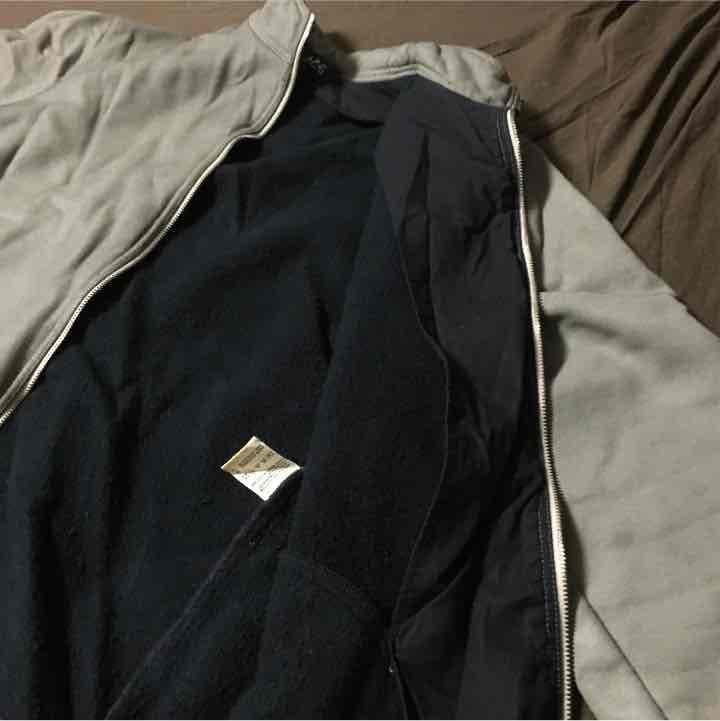 A.P.C. ノーカラーブルゾンジャケット
