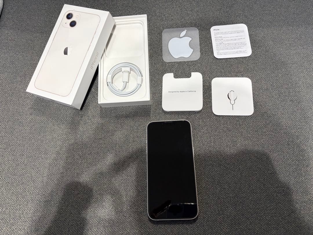 iPhone 13 スターライト 本体 128GB Apple ホワイト