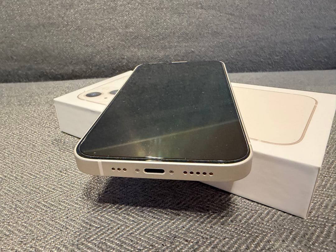 iPhone 13 スターライト 本体 128GB Apple ホワイト