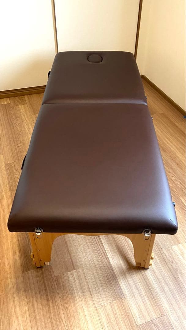 折りたたみマッサージ施術ベッド【ニューステラⅥ】