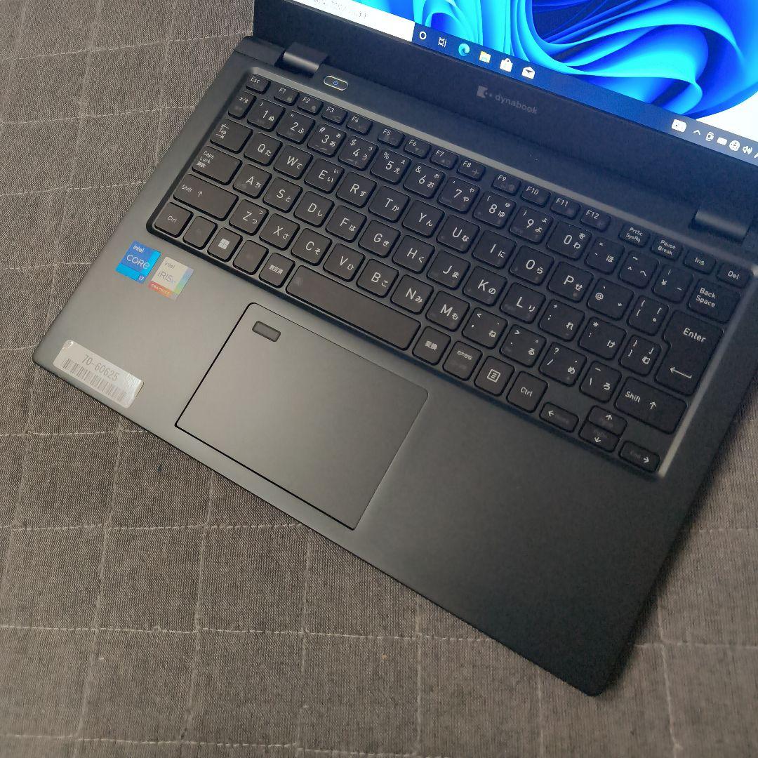 美品 爆速 Dynabook 超軽量 11世代i7 24GB 新1TB 11