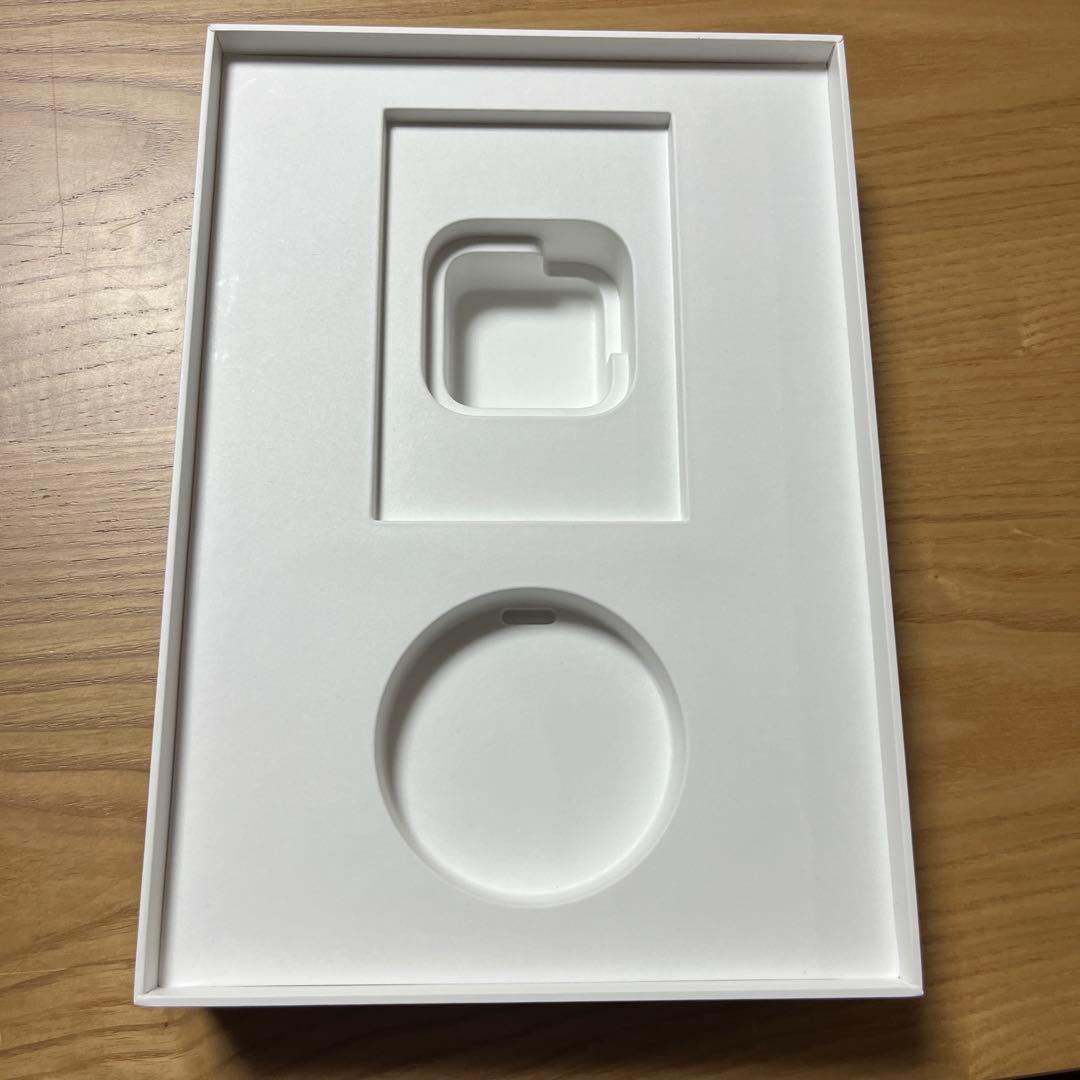 iPad (第7世代) 32GB スペースグレー Wi-Fi+Cellular