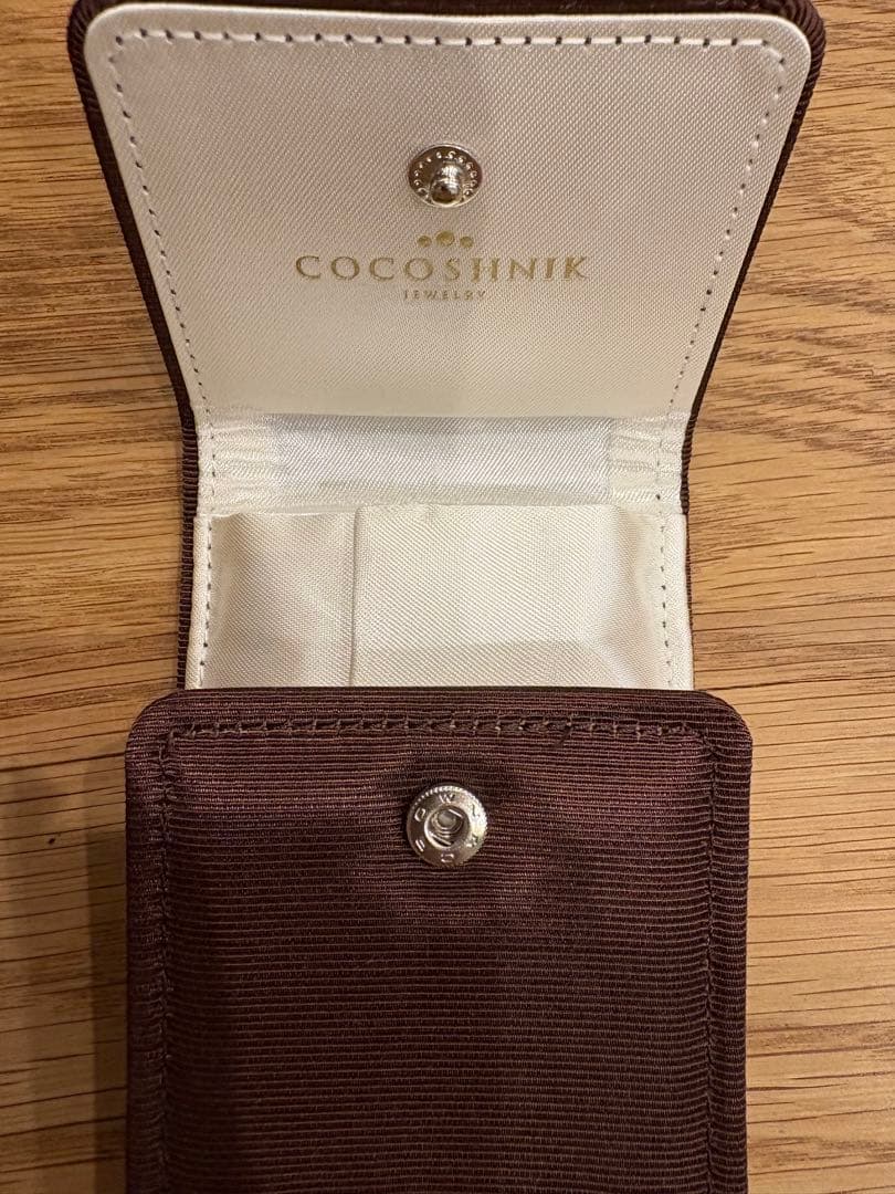 COCOSHNIK ゴールド ネックレス　K10イエロー