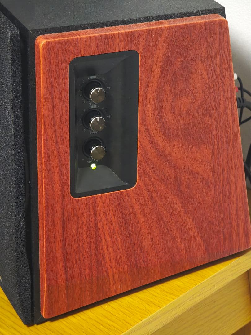 EDIFIER スピーカー ウッド仕上げ