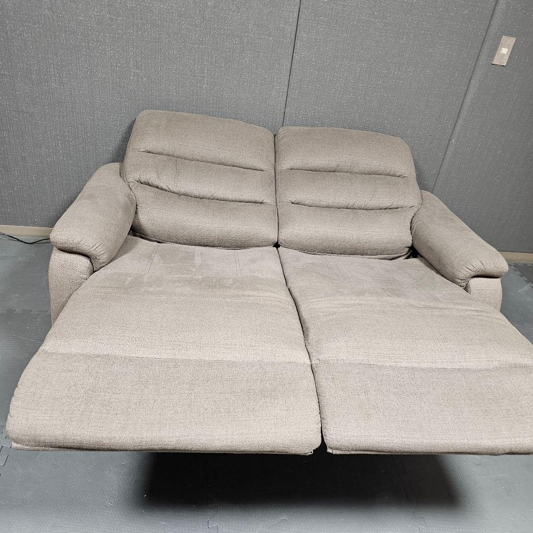 定価:98,000円 電動リクライニングソファ　2人掛け　ニトリ ビリーバUSB