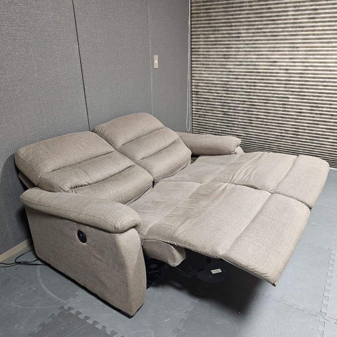 定価:98,000円 電動リクライニングソファ　2人掛け　ニトリ ビリーバUSB