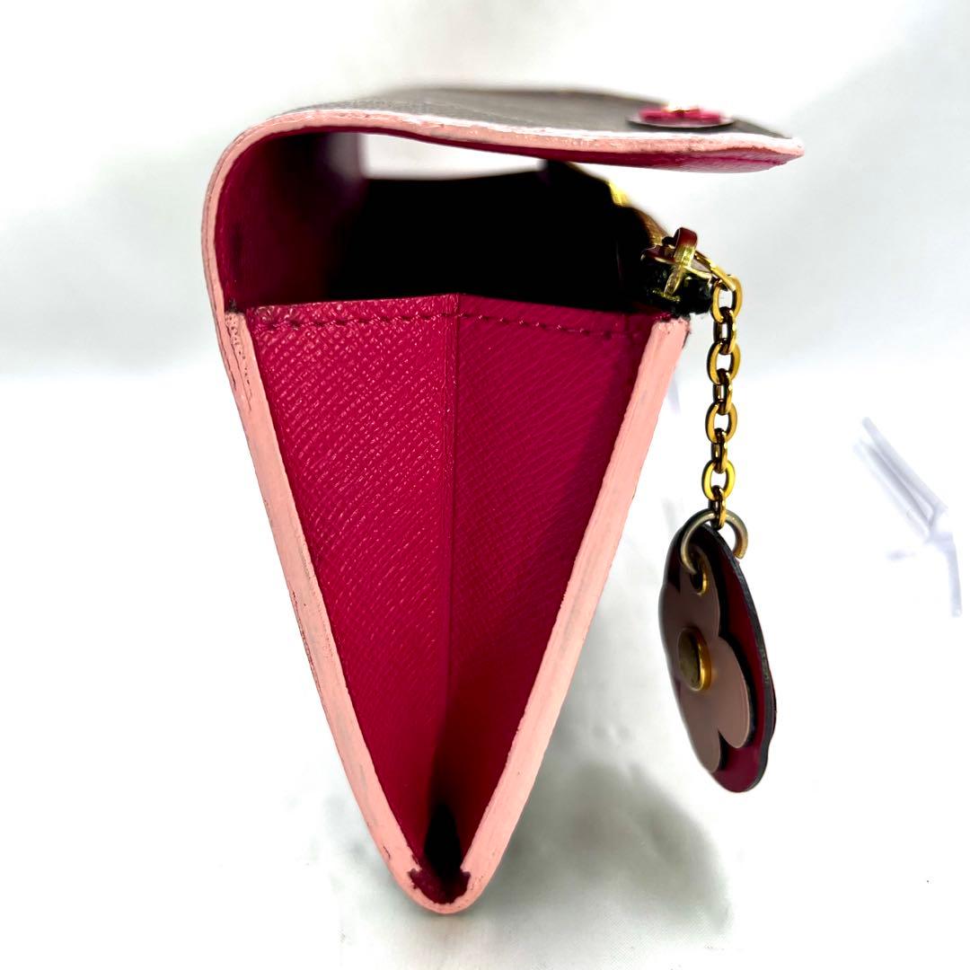 ルイヴィトン モノグラム フラワーチャーム ポルトフォイユ エミリー 長財布