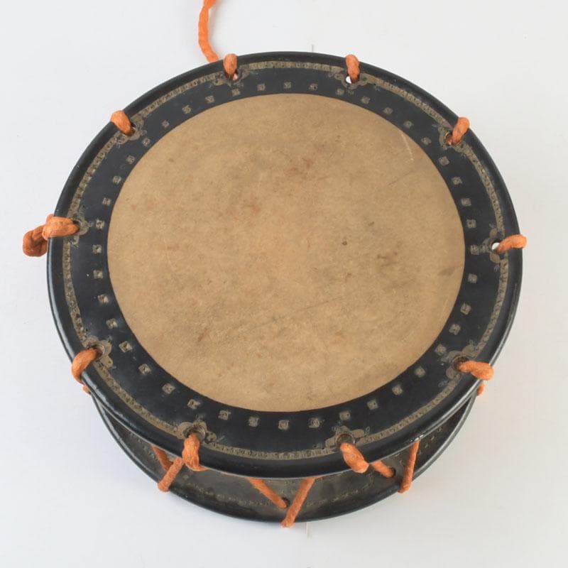 和楽器　和太鼓　締太鼓　梅竹蒔絵胴　台座付　V　9889A