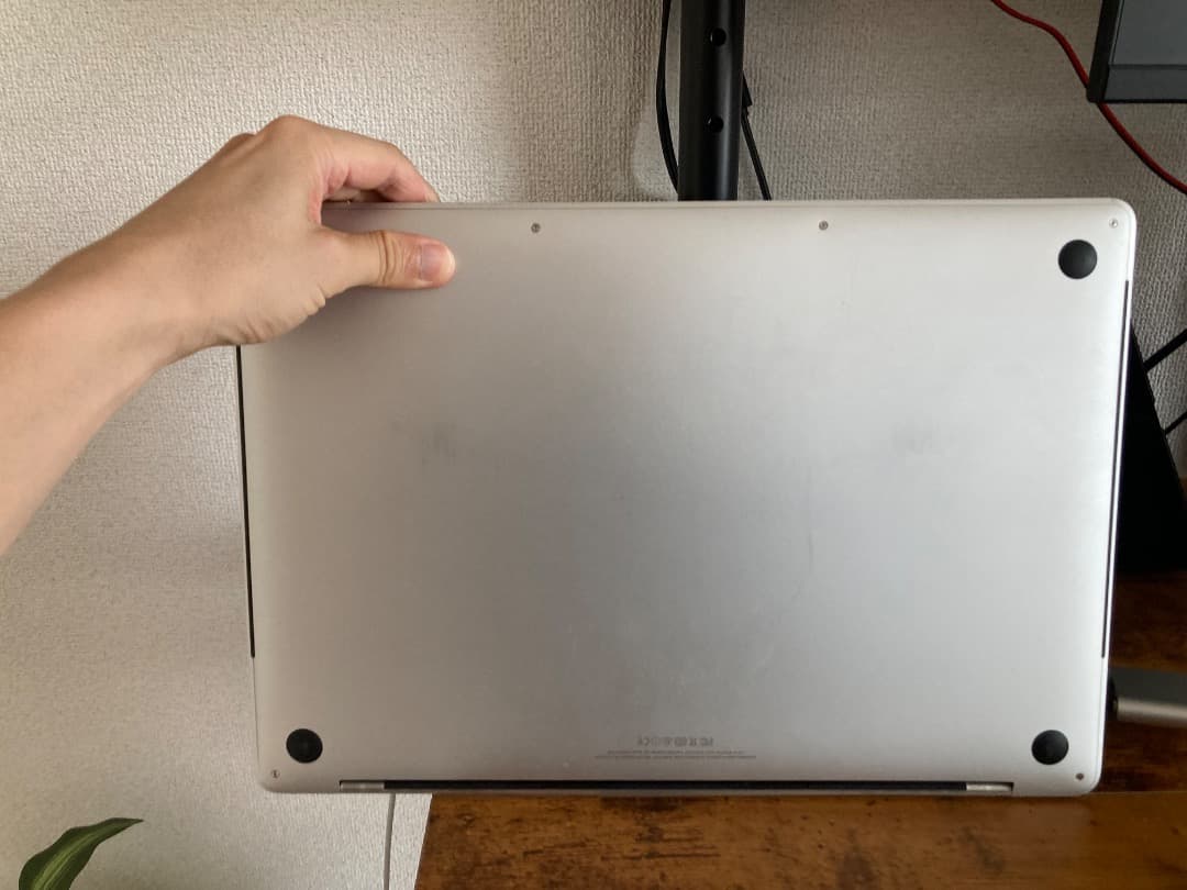 美品　MacBook Pro 15 inch 2016 512G
