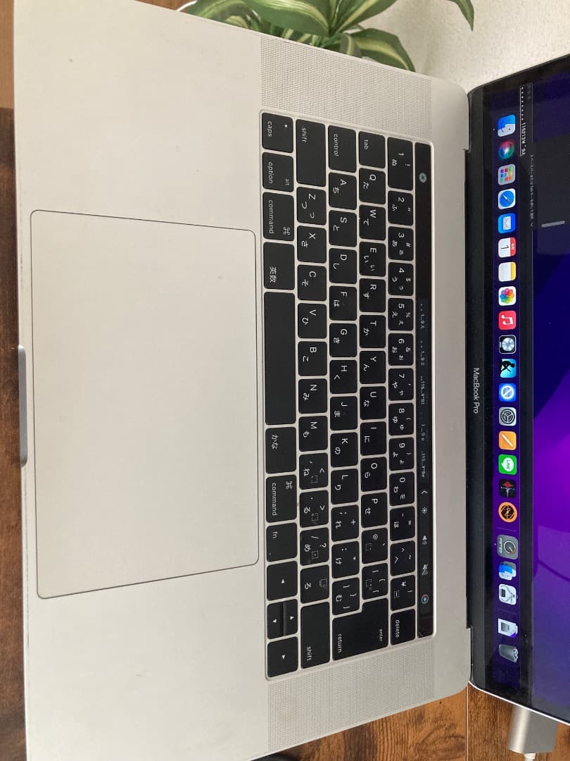 美品　MacBook Pro 15 inch 2016 512G