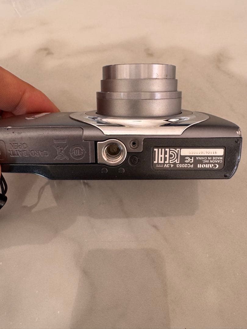 Canon IXY 130コンパクトデジタルカメラ シルバー