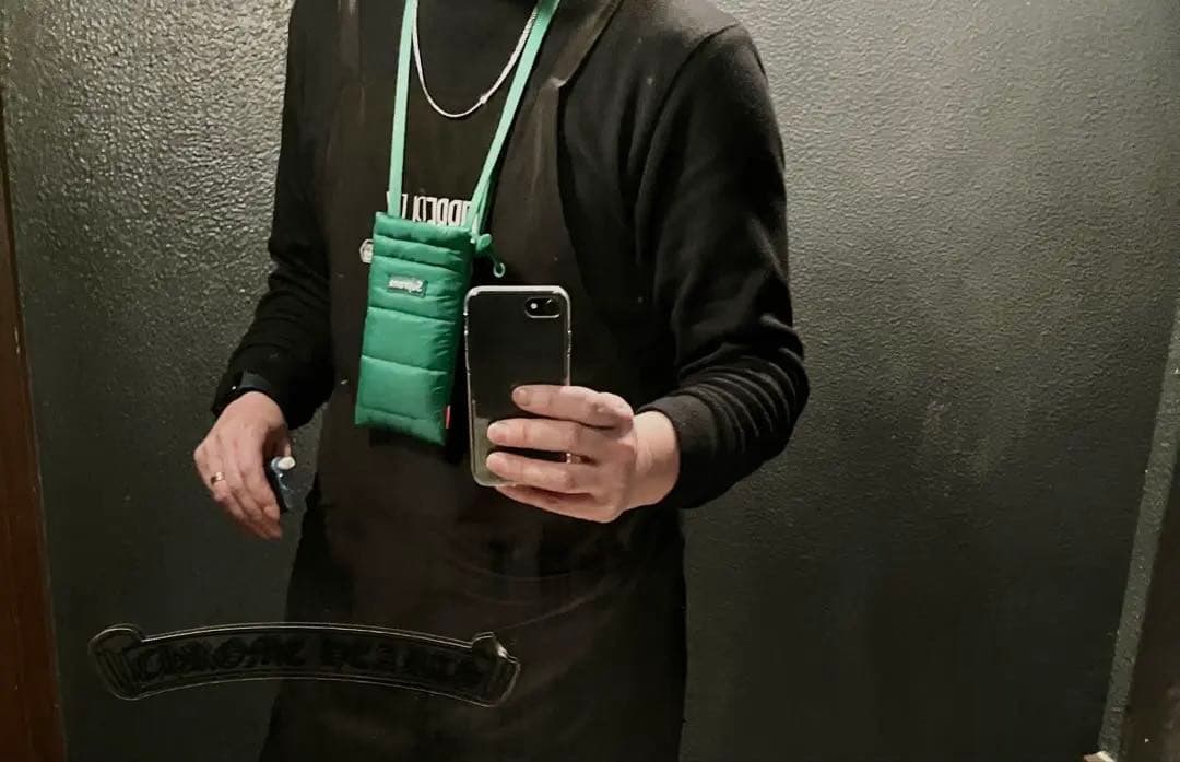 ⭐*️様 Supreme Puffer Neck Pouch \"Green\" 美