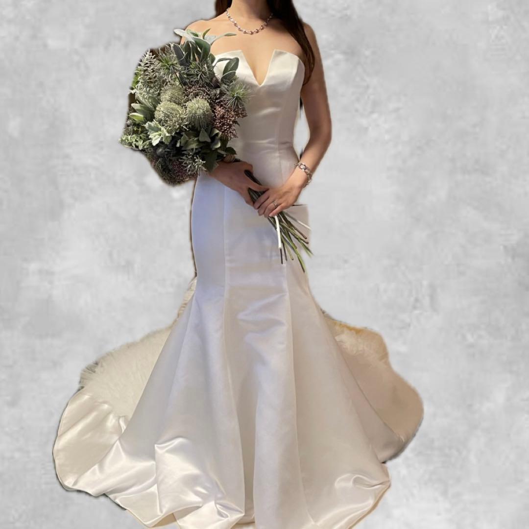 ヴェラウォンジョスリン風ウェディングドレス