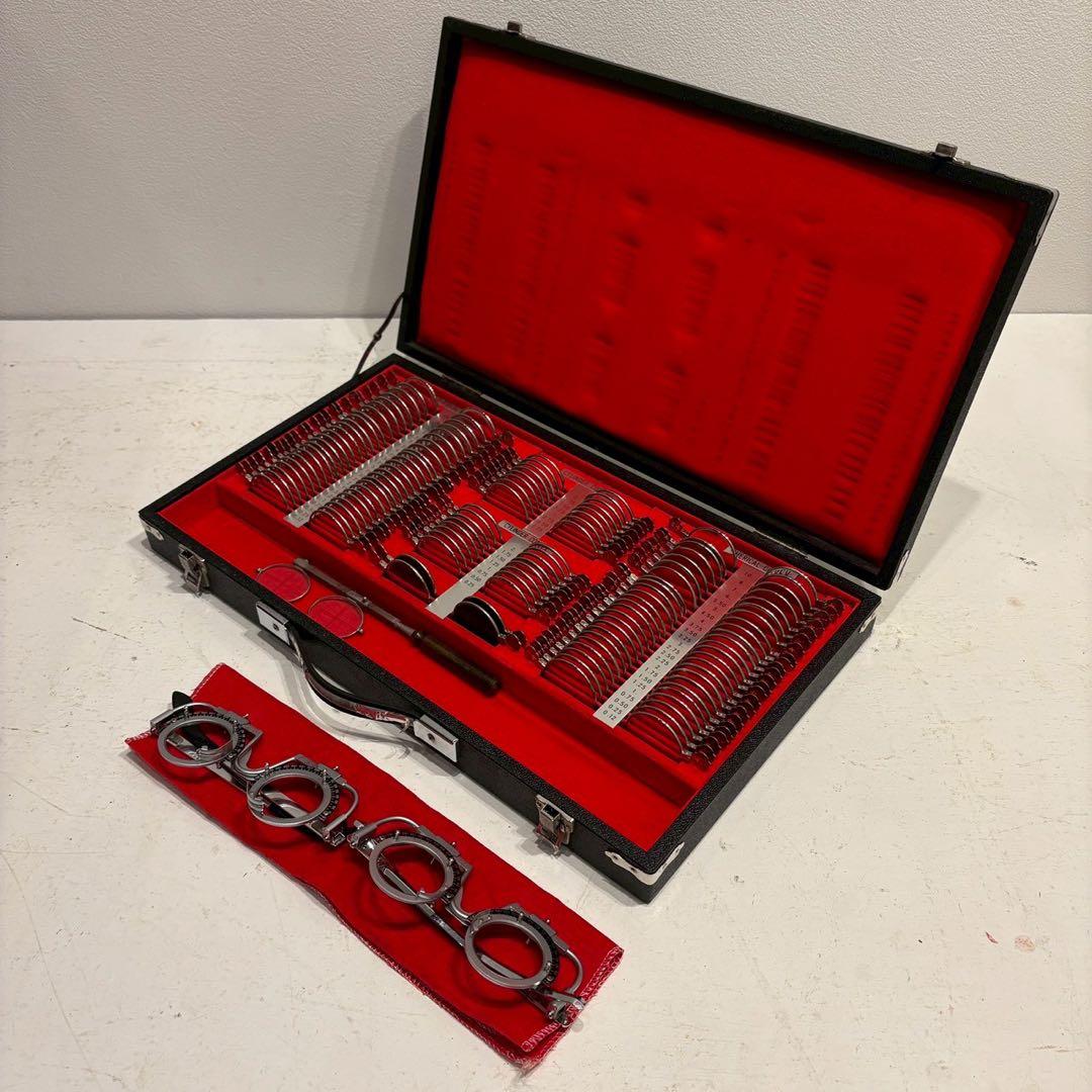 検眼レンズセット　テストレンズ 視力検査 検眼 眼鏡 メガネ　ケース入り