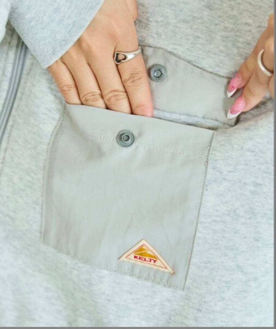 新品KELTY✖️FREAKSSTORE別注裏起毛ハーフジップウエストリボンワンピ