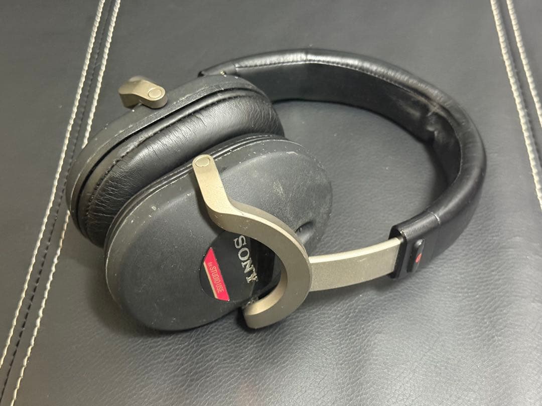 SONY MDR-Z1000 モニターヘッドホン