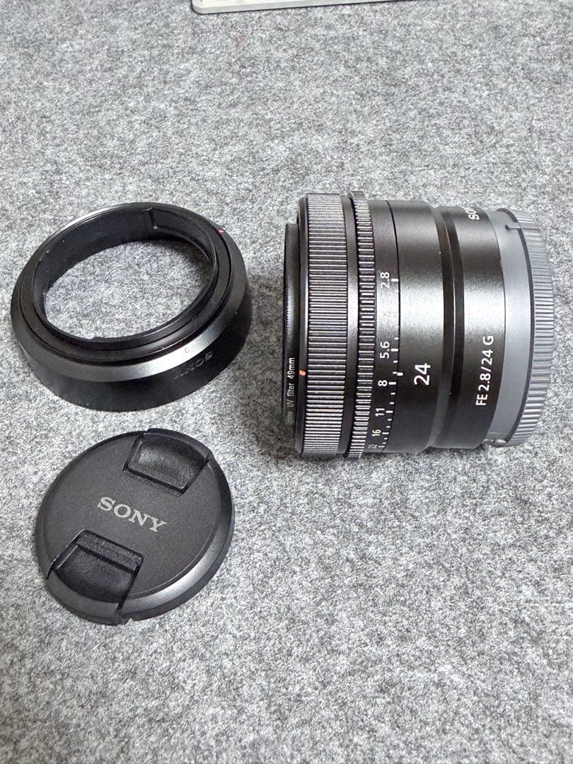 デジタルカメラ SONY SEL24F28G