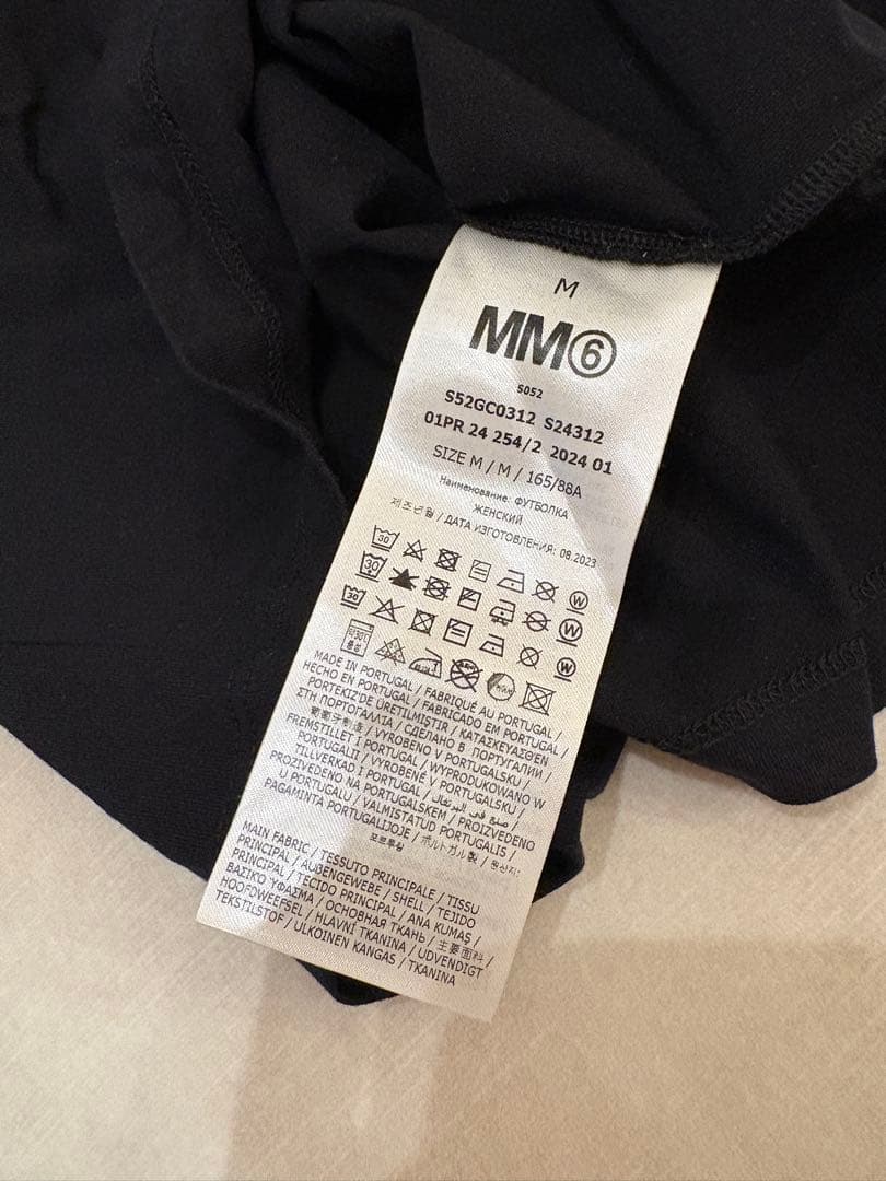 【専用出品】MM6 / カレンダータグTシャツ　黒