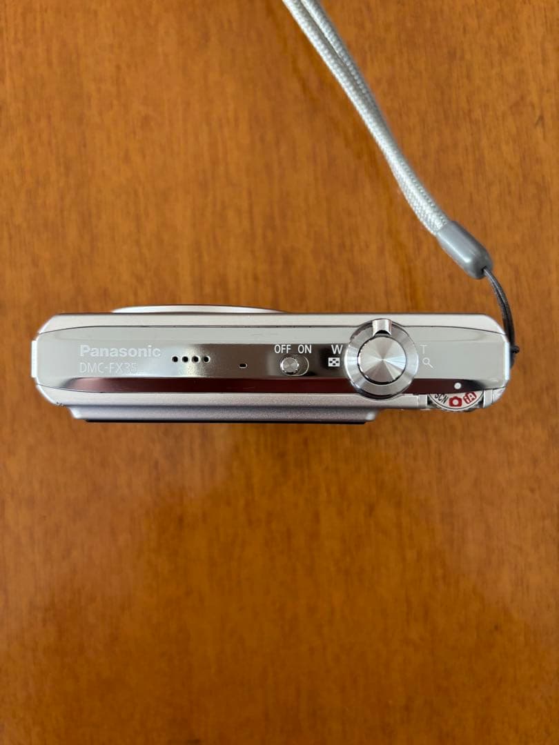 デジタルカメラ LUMIX DMC-FX35