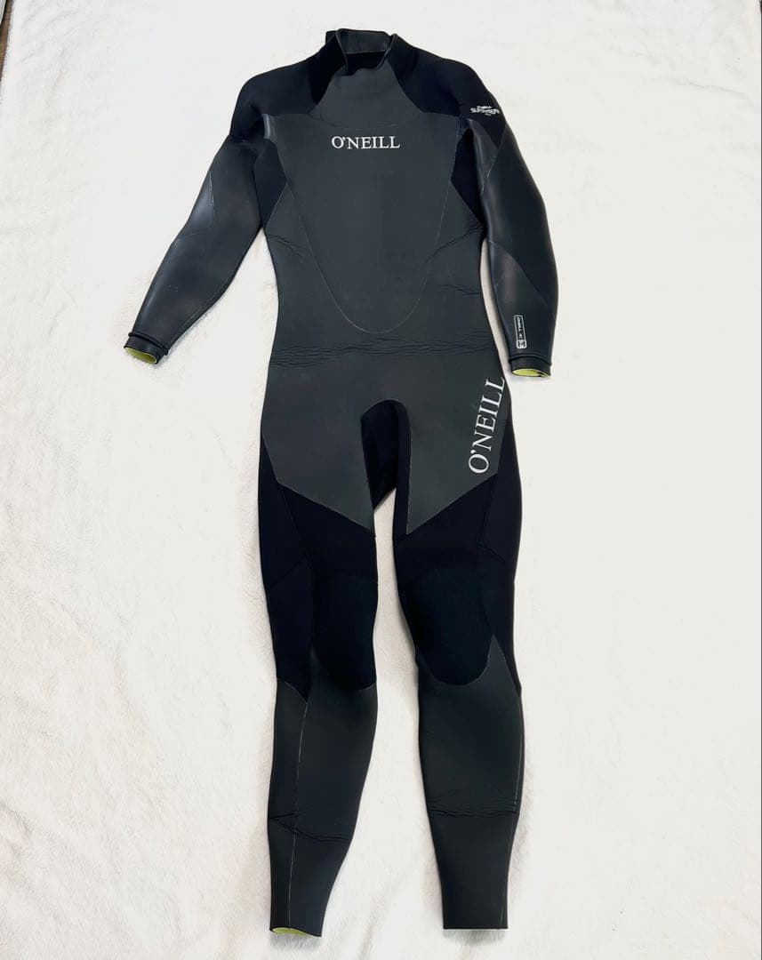 ONEILL SUPERFREAK セミドライ　5x3mm