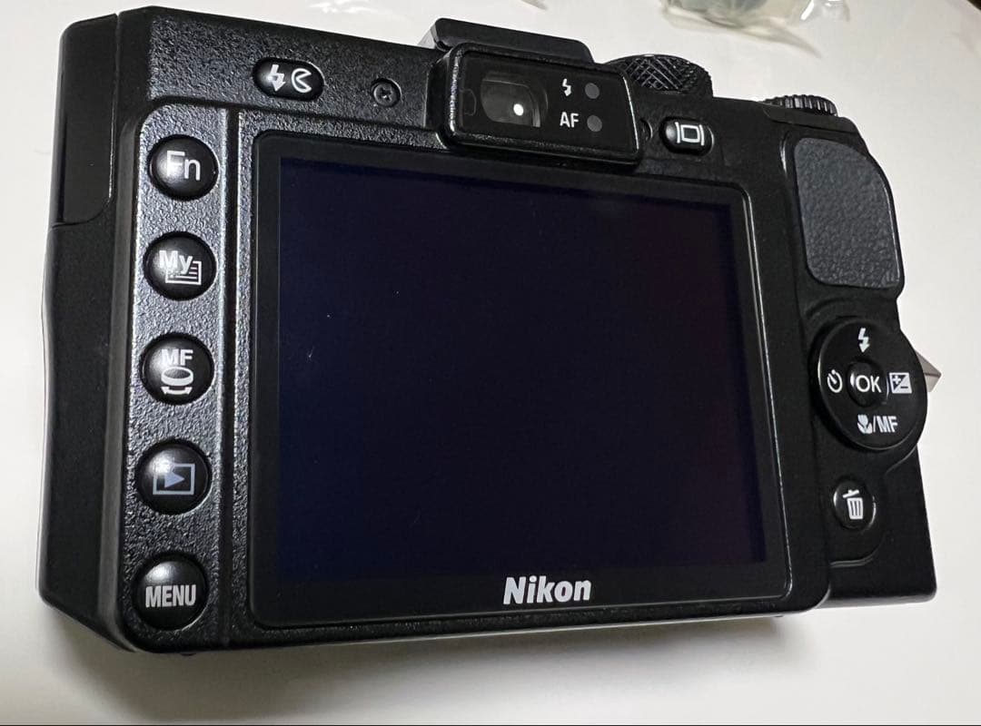 【美品】Nikon ニコン　COOLPIX P6000 デジタルカメラ