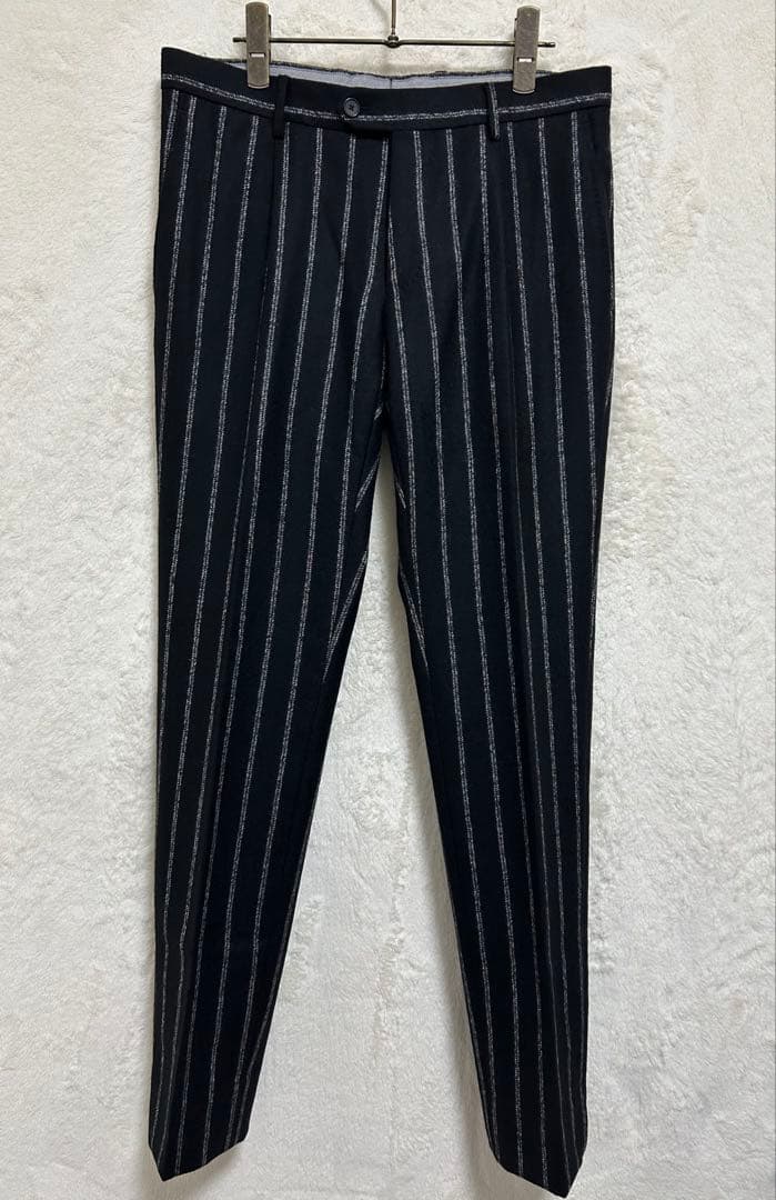 【新品同様】TAGLIATORE メンズ スーツ 46 M 黒×白 ストライプ