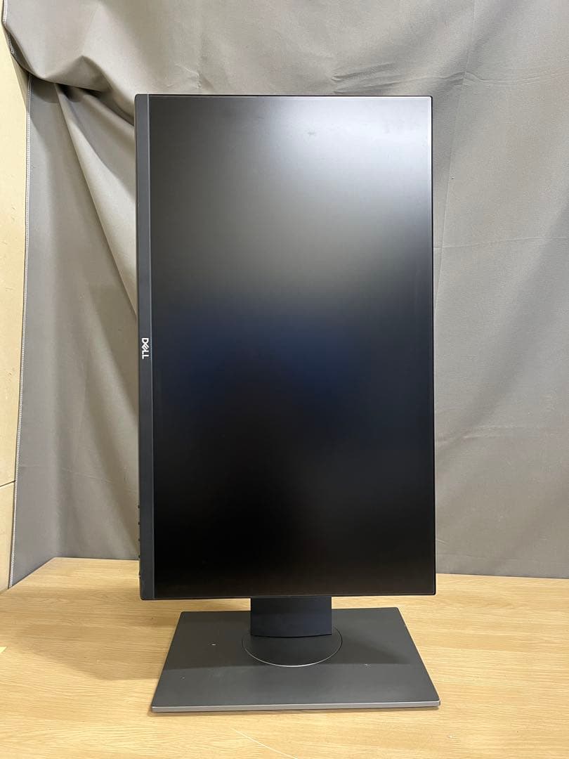 DELL P2419H 24インチモニター　PS4対応　回転機能