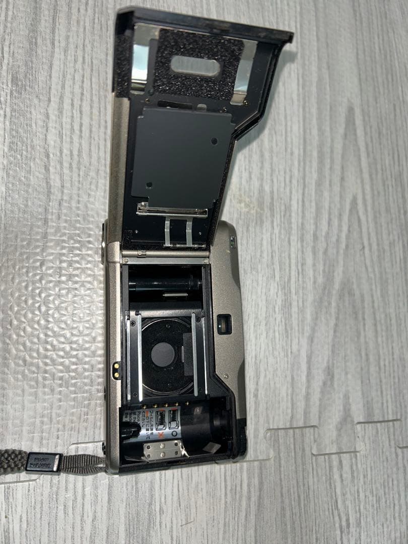 最終値下げ！コンタックス　CONTAX T2 フィルムカメラ