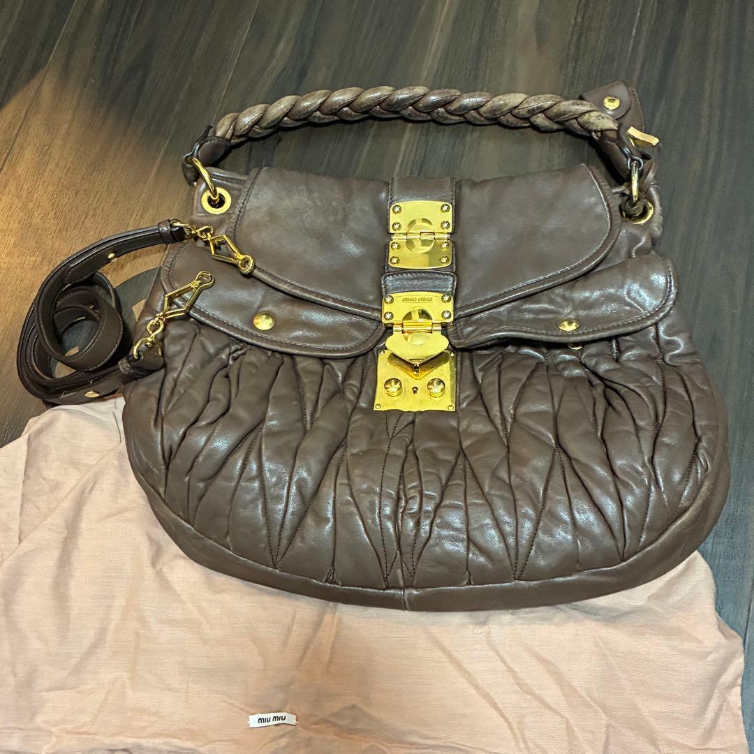 ミュウミュウ　MIUMIU マトラッセ　バッグ　ショルダー