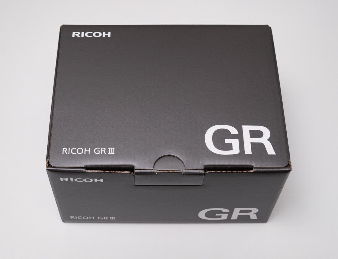 【新品未使用】RICOH GR III