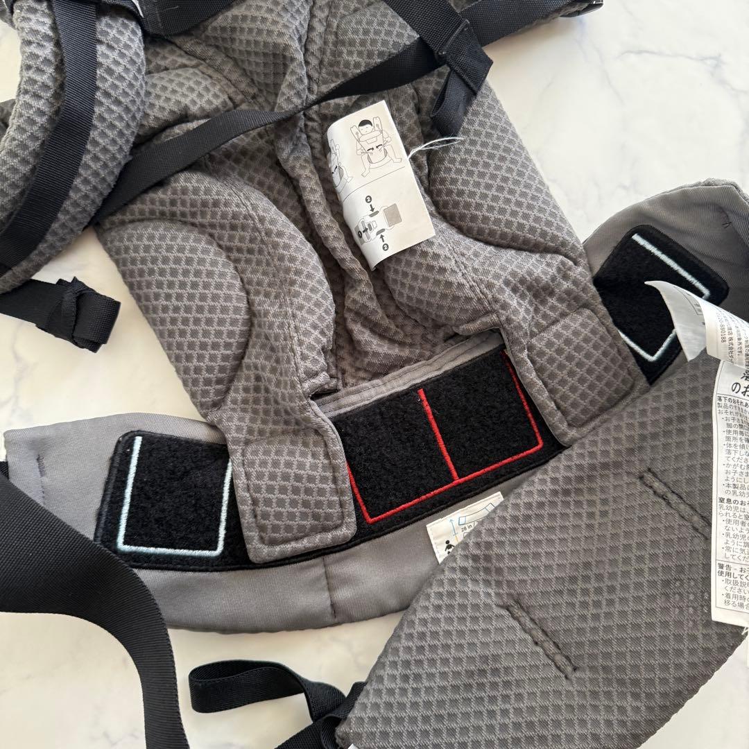 美品　エルゴベビー オムニブリーズ　抱っこ紐 グレー　メッシュ