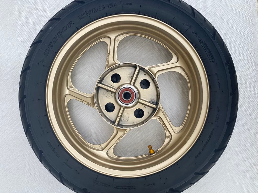 Zaki ゼファー1100 純正ホイール・タイヤ