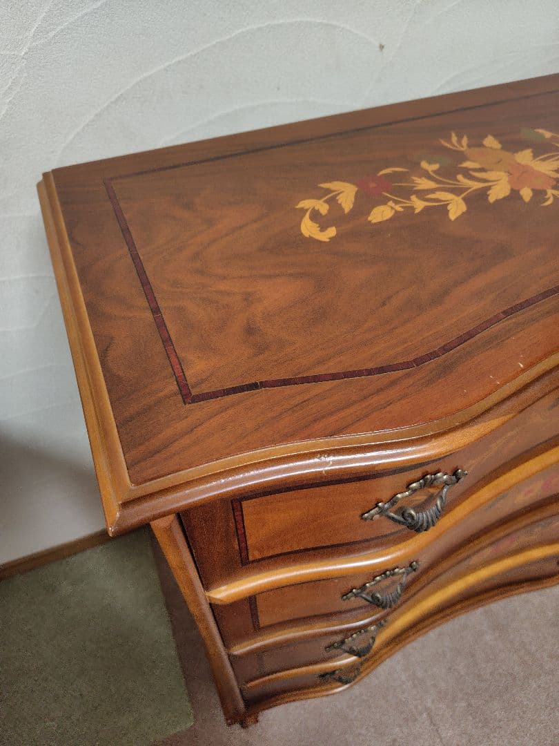 象嵌　チェスト　4段　猫脚