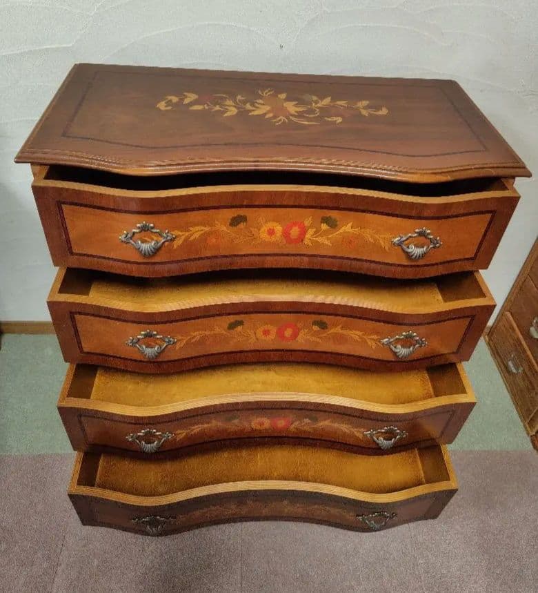 象嵌　チェスト　4段　猫脚