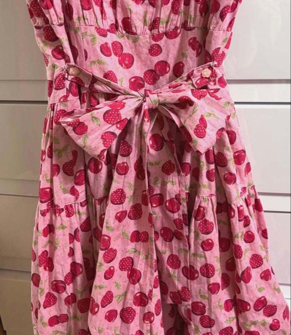 【ベイビーザスターズシャインブライト】チェリー柄ワンピ