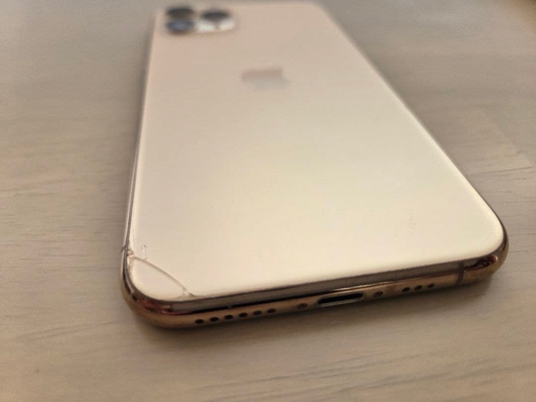 iPhone11pro　256GB