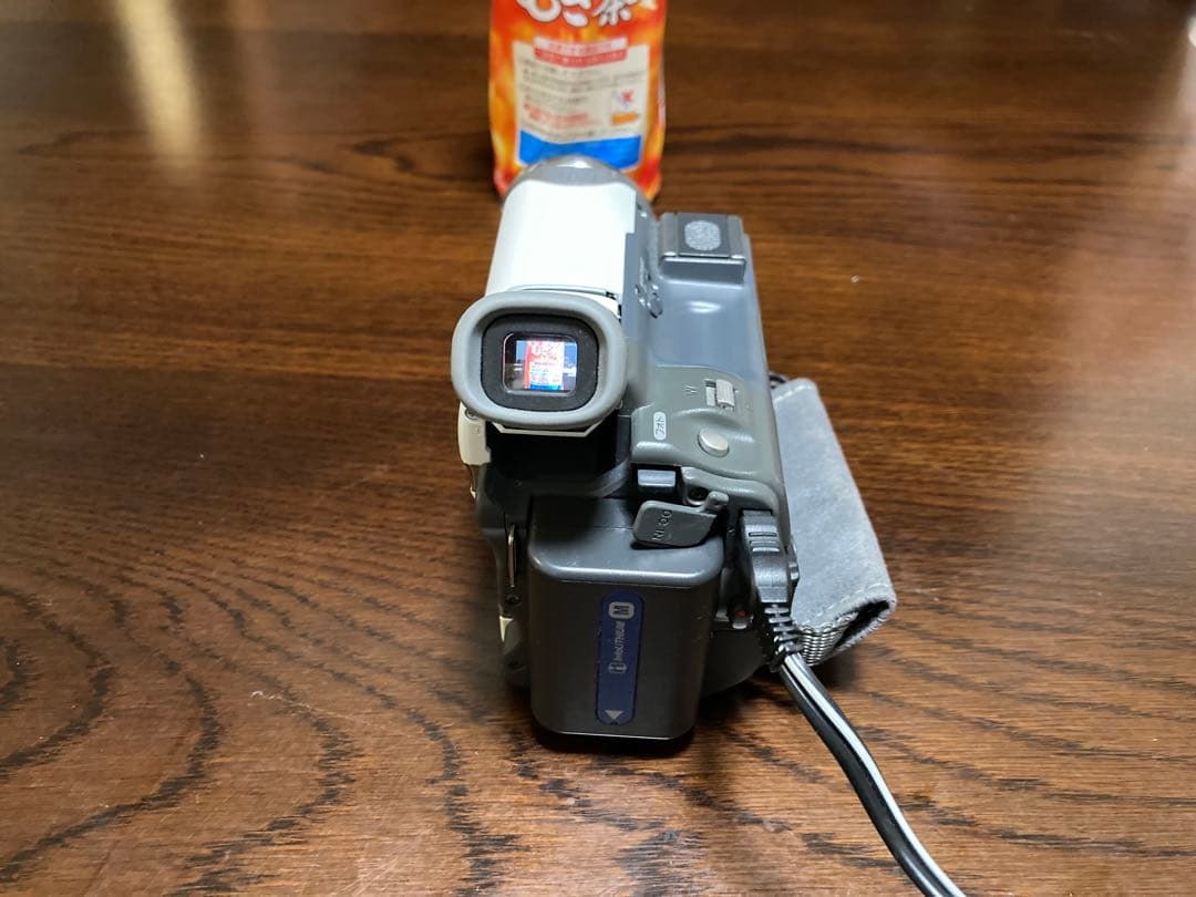 SONY Handycam デジタルビデオカメラTRV22