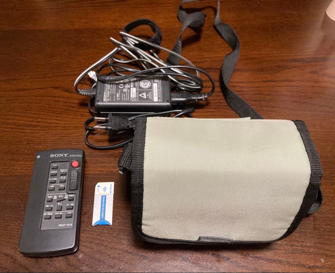 SONY Handycam デジタルビデオカメラTRV22