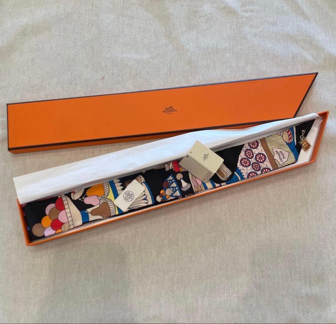 きつね　エルメスツイリー新品未使用とエルメスキュロットスカートの２点まとめ