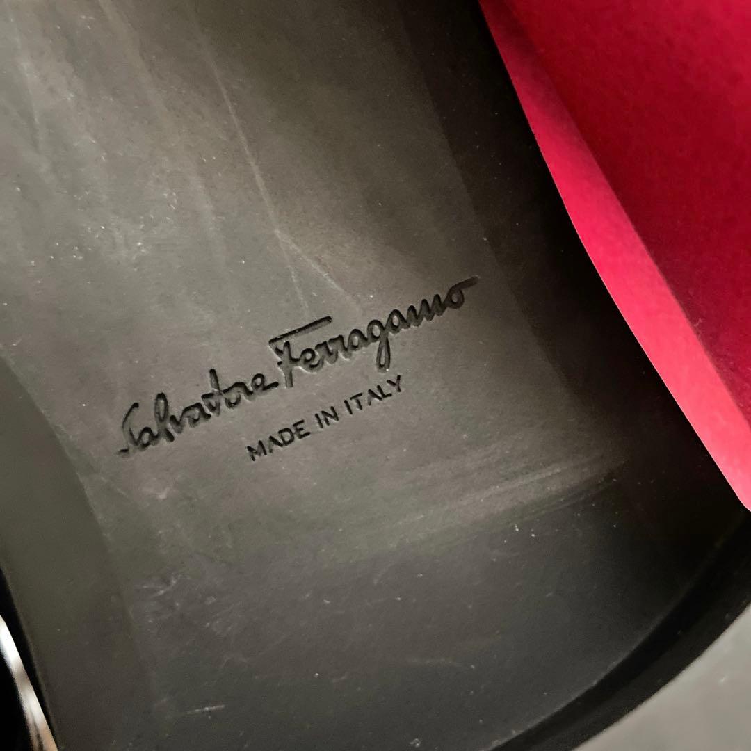 フェラガモ ☆メンズ 革靴 カーフレザー☆イタリア輸入商品