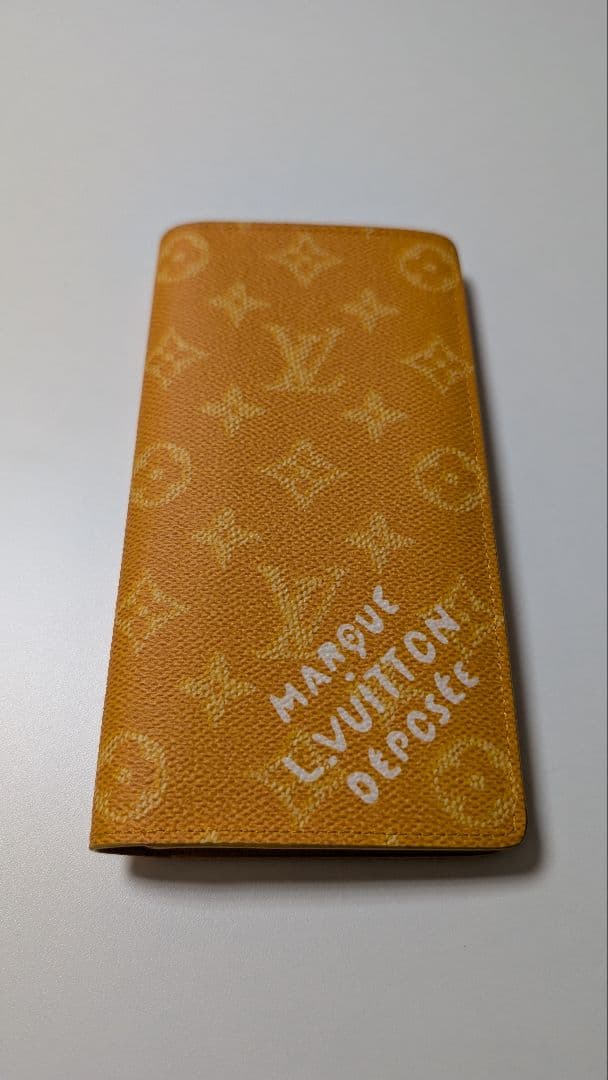 ヴィトン　イエロー 長財布