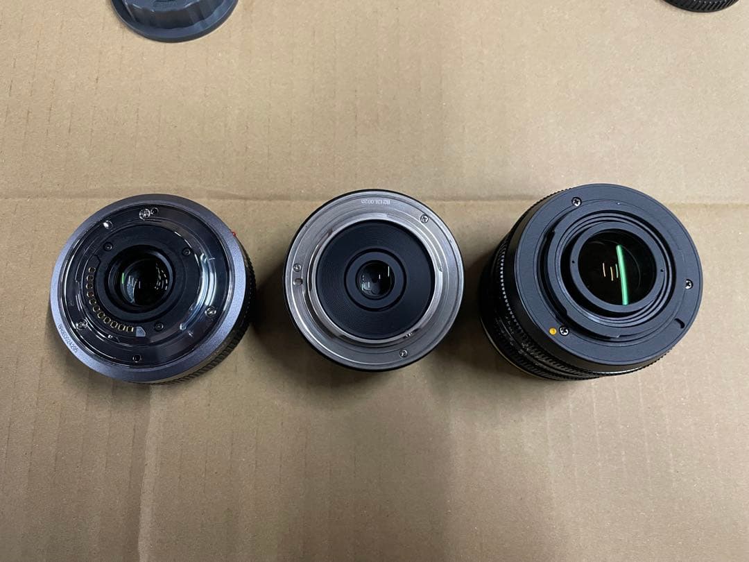 OLYMPUS OM-D E-M10 markⅡ 本体とレンズ3本　他