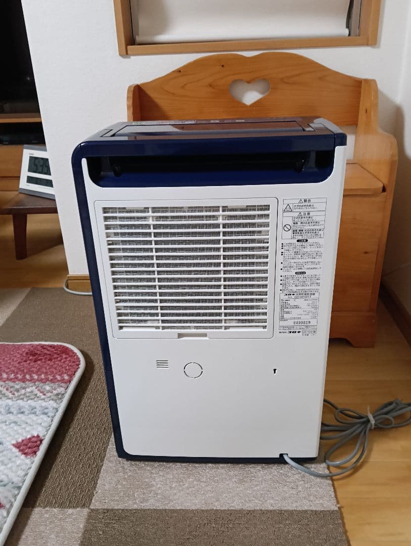 CORONA 衣類乾燥除湿機 コンプレッサー式 訳あり！