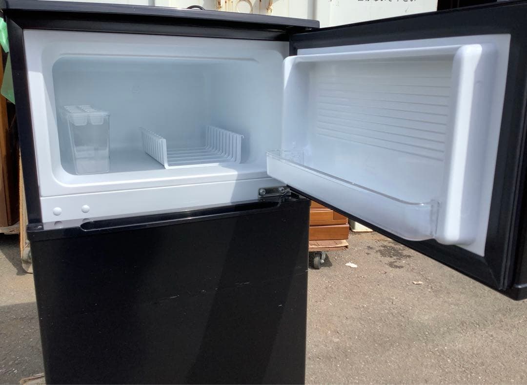 Confee 2ドア冷蔵庫 90L RCT90BL(E) 2023年製 日本美的