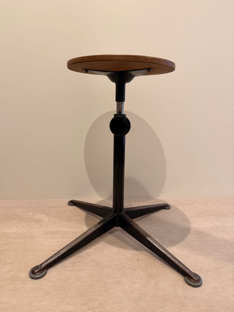 スツール Friso Kramer\