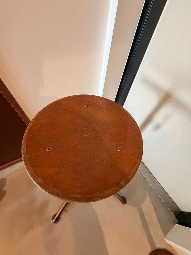 スツール Friso Kramer\" for Ahrend stool 1960