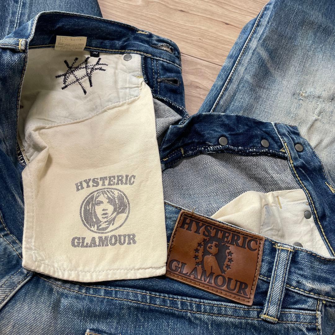 ヒステリックグラマー　ブルーストレートデニム ダメージ加工 スタッズ付き